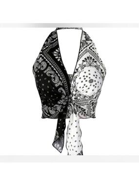 Black & white paisley bandana halter tie top 🖤